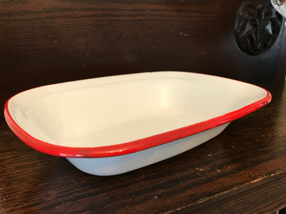 Farmhouse Red & White Enamel Baking Dish