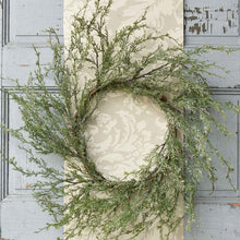  Artificial Ice Glazed Cedar Wreath